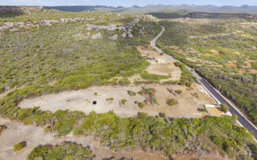 Kaminda Onima 105, Building Lot + Permits